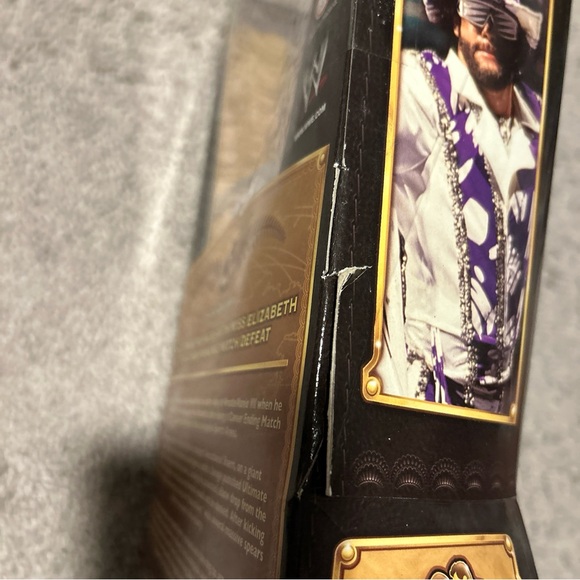 WWE DEFINING MOMENTS MACHO MAN RANDY SAVAGE NEW IN BOX, WRESTLEMANIA 7 FIGURE - Picture 6 of 11
